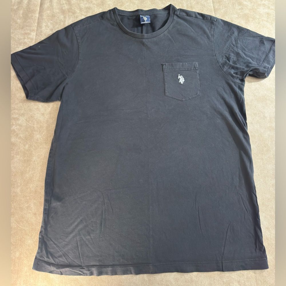 U.S. Polo Assn. T-shirt Men LARGE L Black w Chest Pocket & White Pony Logo